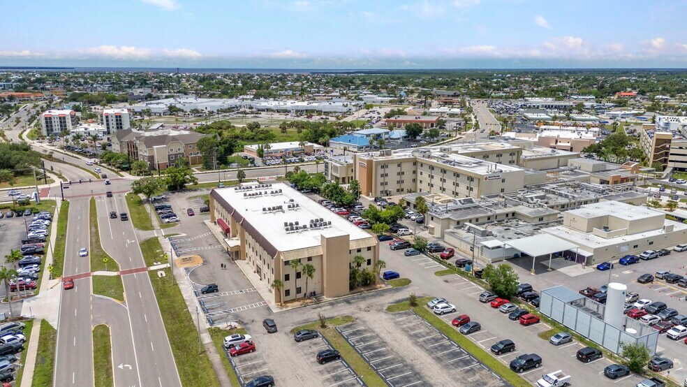 More Photos Of 2525 Harbor Blvd, Port Charlotte Medical For Sale