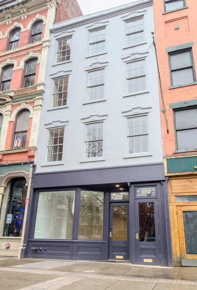 More Photos Of 132 E Genesee St, Syracuse Apartments For Lease
