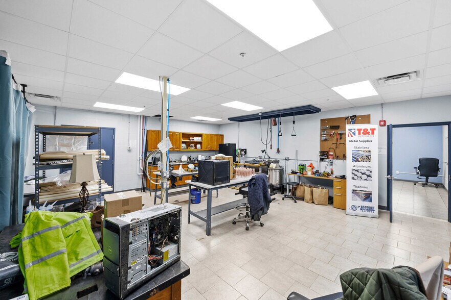 More Photos Of 294 Gambee Rd, Geneva Warehouse For Sale
