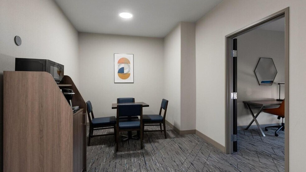 More Photos Of 3520 NW 135th St, Oklahoma City Hotel For Sale