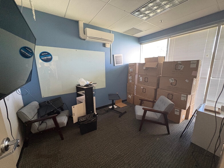 More Photos Of 1130 Sugg Pky, Greenville Warehouse For Lease