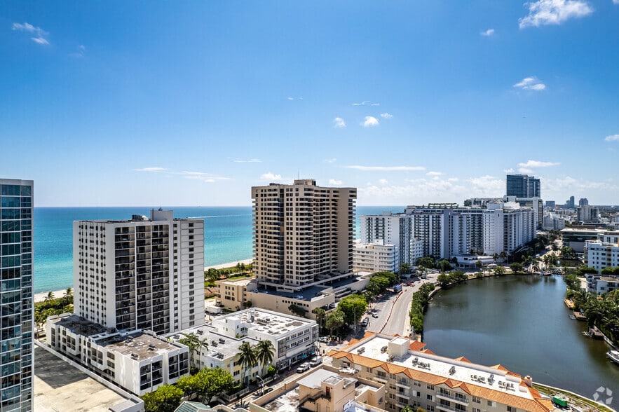 More Photos Of 2601 Collins Ave, Miami Beach Hotel For Sale