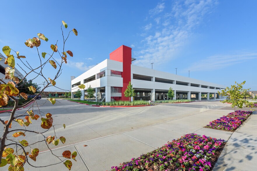 More Photos Of 1961 SH 121, Lewisville Unknown For Lease