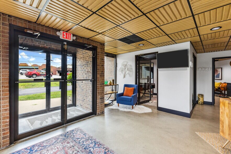 More Photos Of 3554 Blue Rock Rd, Cincinnati Loft Creative Space For Sale