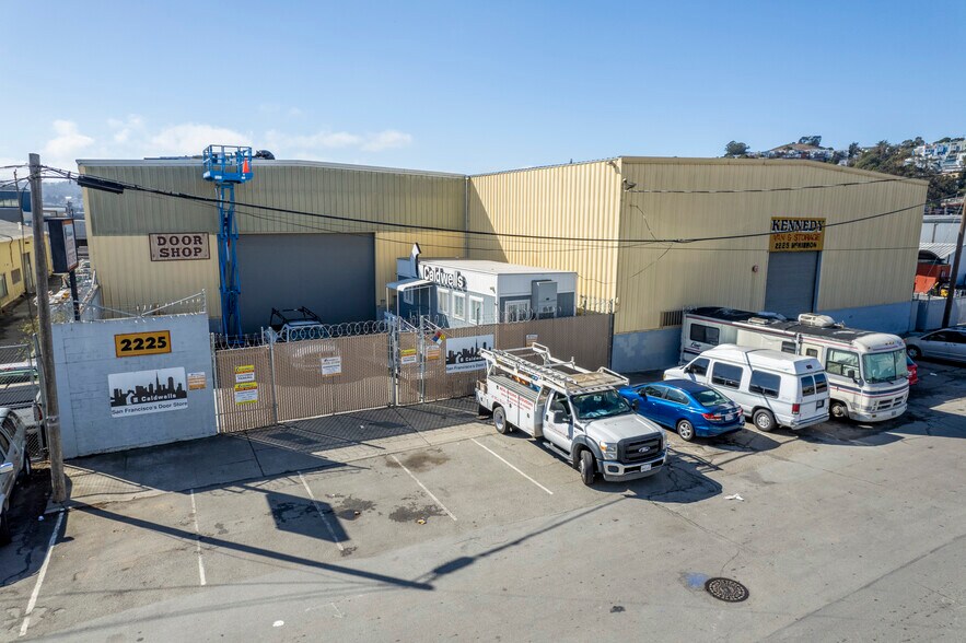 More Photos Of 2225 McKinnon Ave, San Francisco Warehouse For Sale