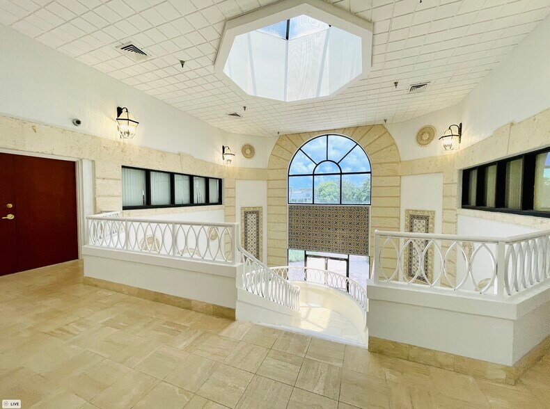 More Photos Of 3450 Northlake Blvd, North Palm Beach Medical For Lease