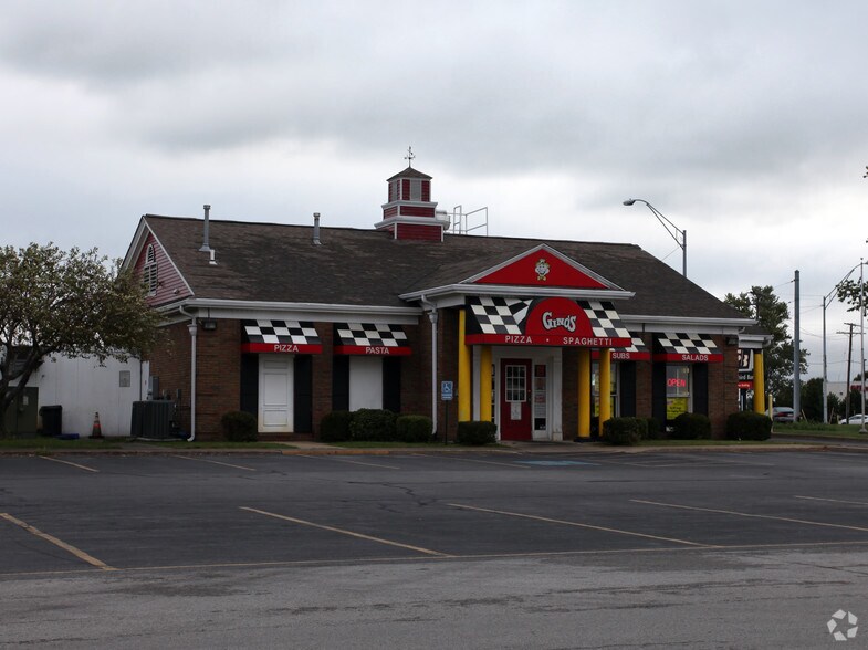 More Photos Of 2670 Woodville Rd, Northwood Restaurant For Sale