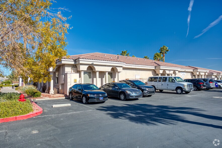 More Photos Of 5860 S Pecos Rd, Las Vegas Medical For Lease