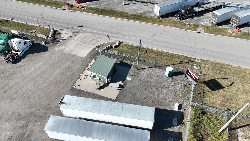 More Photos Of 895 Madison Rd, Madison Land For Lease