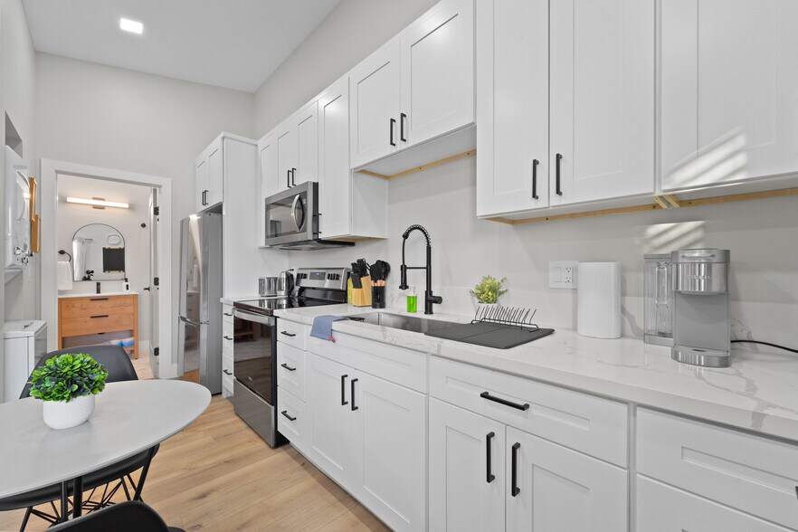 More Photos Of 3019-23 E 10th Street, National City Apartments For Sale
