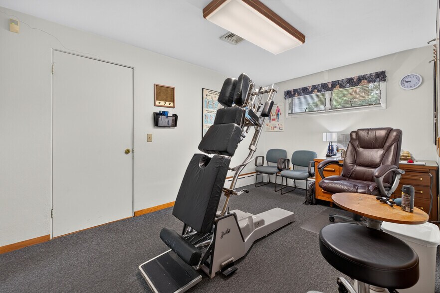 More Photos Of 3405 Orchard Park Rd, Orchard Park Office Residential For Sale