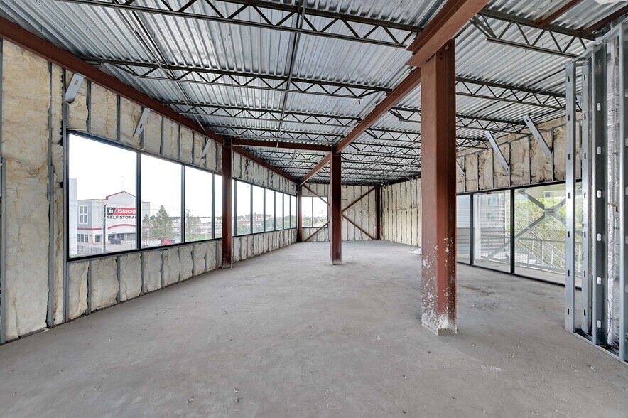 More Photos Of 4455 N Braeswood Blvd, Houston Medical For Lease