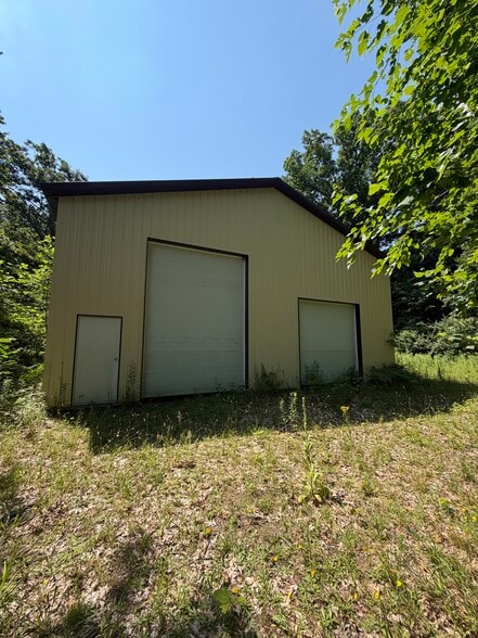 More Photos Of 52 Nestle Dr, Fulton Lodge Meeting Hall For Sale