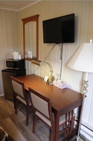 More Photos Of 919 Mineral Ave, Libby Hotel For Sale