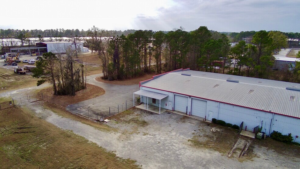More Photos Of 41 Artley Rd, Savannah Warehouse For Lease