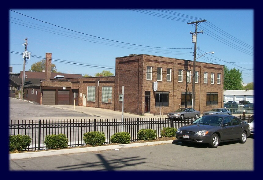 More Photos Of 1384 Hird Ave, Lakewood Loft Creative Space For Sale