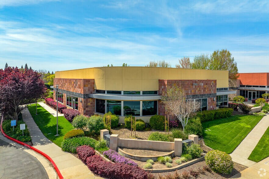 More Photos Of 2250 Del Paso Rd, Sacramento Unknown For Lease