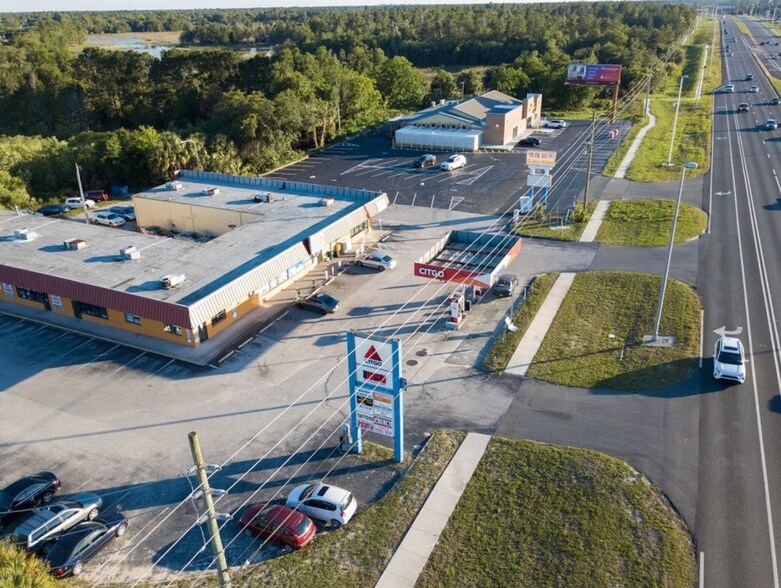 More Photos Of 5552-5598 Commercial Way, Spring Hill Service Station For Sale