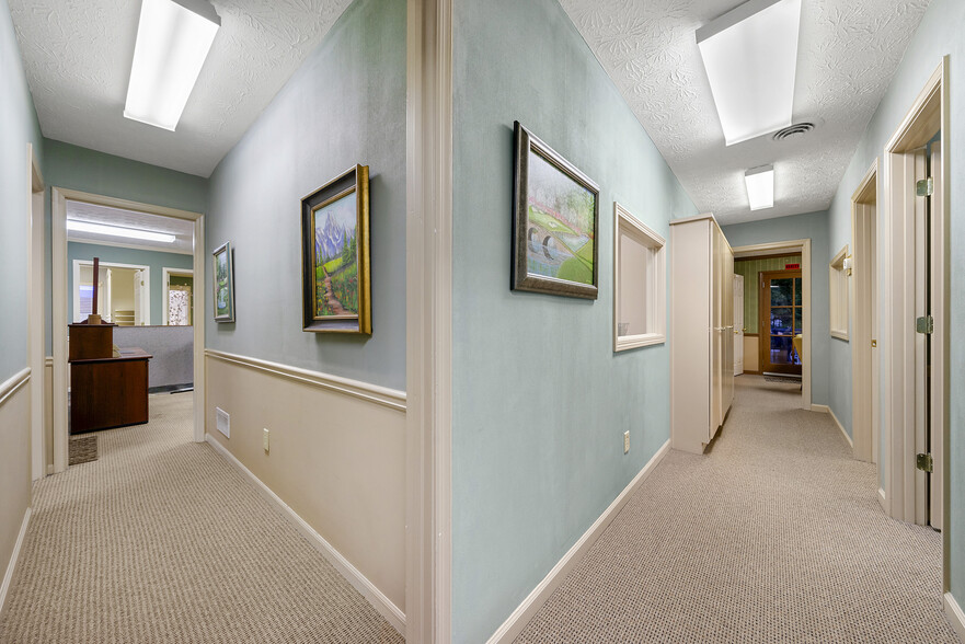 More Photos Of 125-145 E Georgia Ave, Fayetteville Freestanding For Sale
