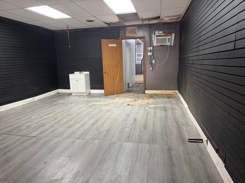 More Photos Of 132 Main Ave, Weston Storefront Retail Residential For Sale