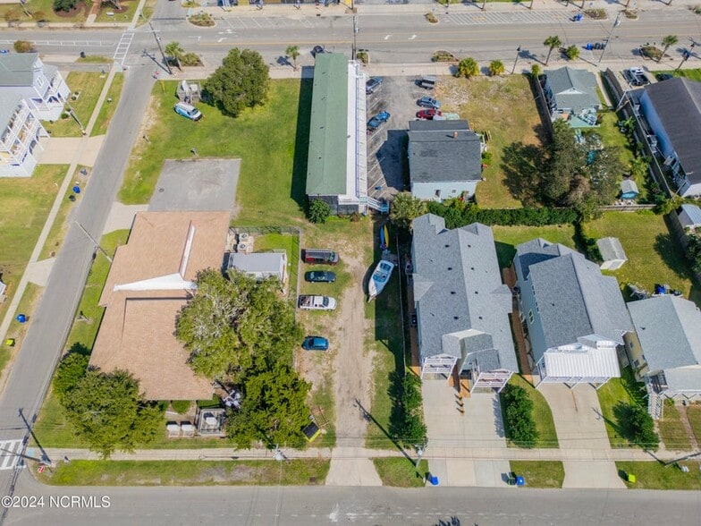 More Photos Of 213 Cape Fear Blvd, Carolina Beach Land For Sale