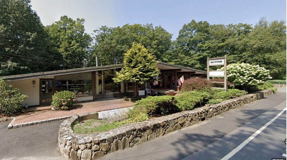 Primary Photo Of 40 Westchester Ave, Pound Ridge Freestanding For Sale