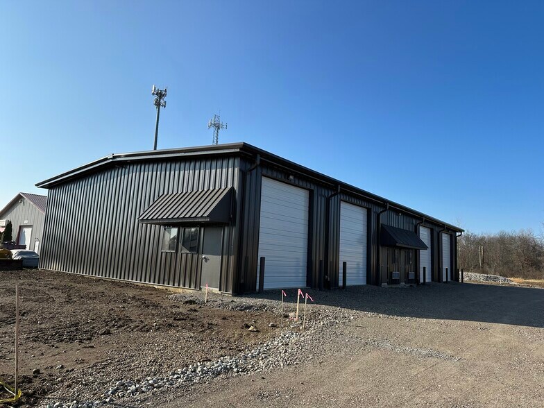 More Photos Of 134 Humphries, Etna Industrial For Lease