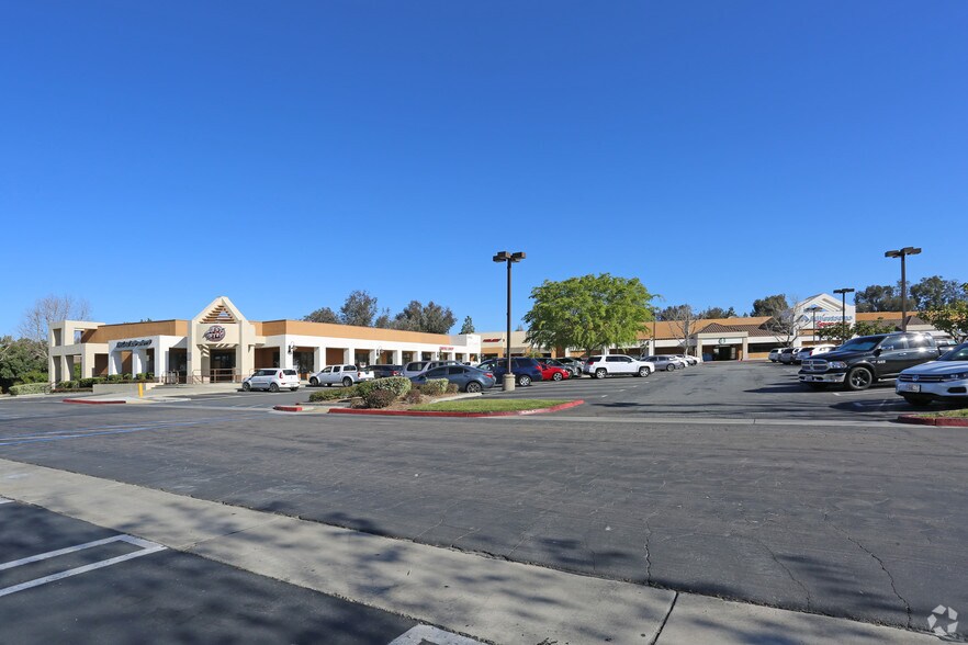 More Photos Of 30250-30690 Rancho California Rd, Temecula Unknown For Lease