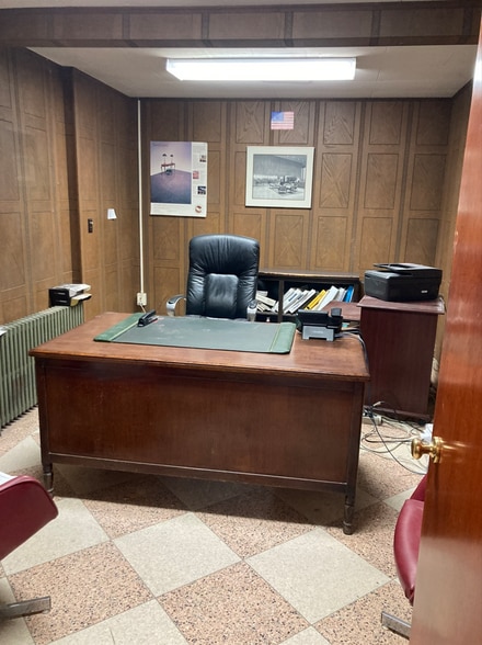 More Photos Of 1085 E Delavan Ave, Buffalo Warehouse For Sale