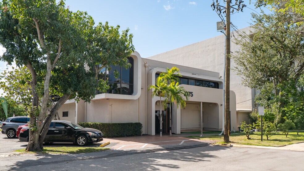 Primary Photo Of 1071-1075 NE 125th St, North Miami Loft Creative Space For Lease