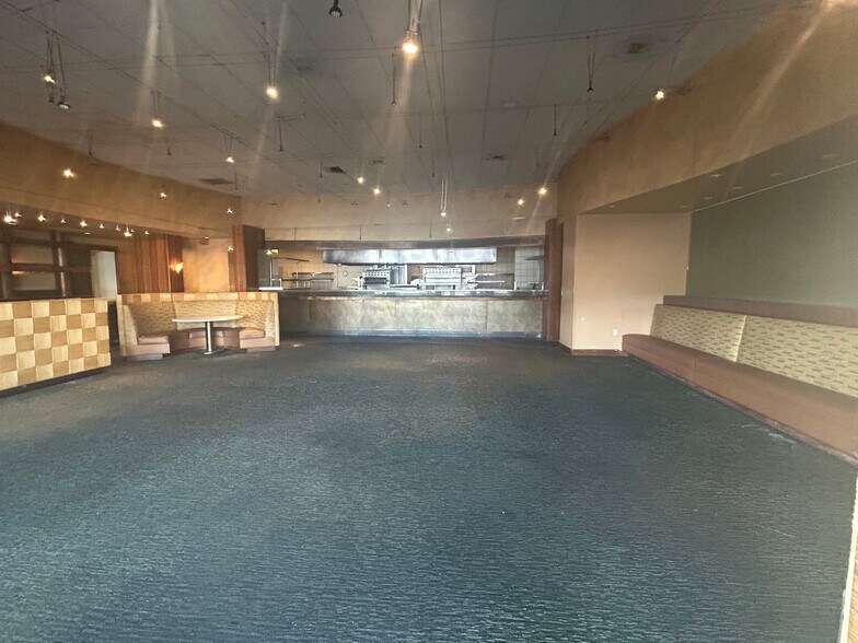 More Photos Of 1857 King St S, Honolulu Medical For Sale