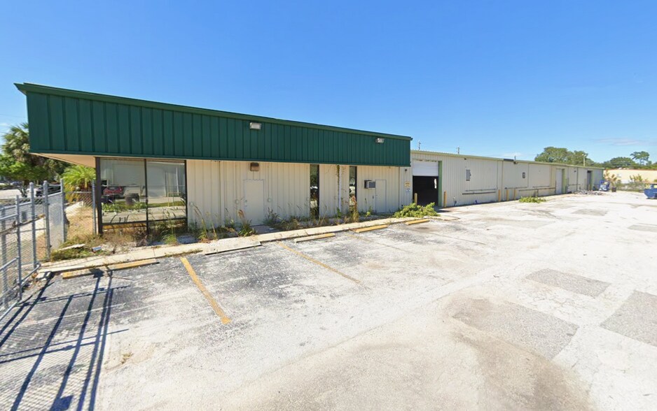 More Photos Of 8801 Enterprise Blvd, Largo Manufacturing For Lease