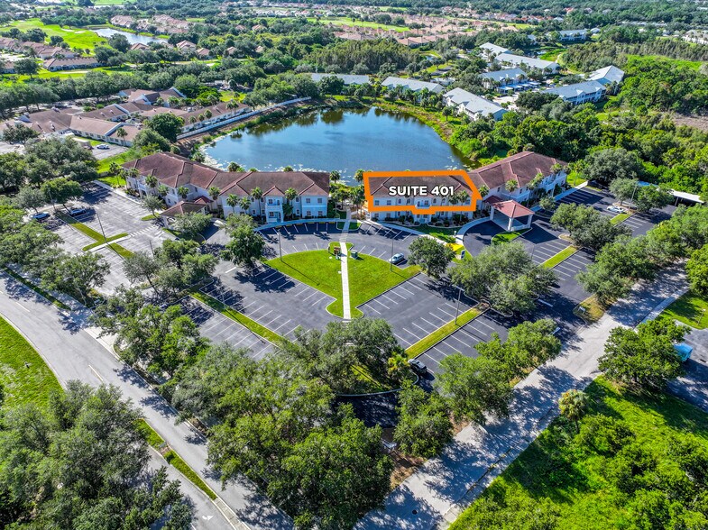More Photos Of 842 Sunset Lake Blvd, Venice Medical For Sale