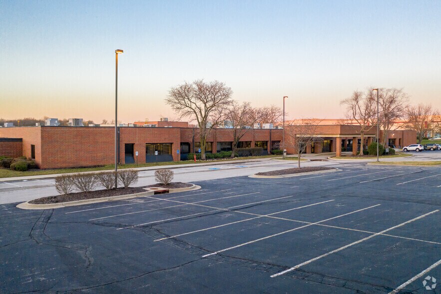More Photos Of 14425 College Blvd, Lenexa Office For Lease