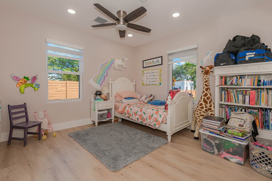 More Photos Of 302 SW 2nd Ave, Dania Beach Multifamily For Sale