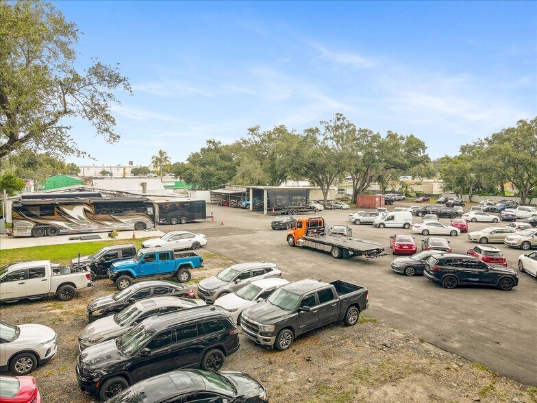 More Photos Of 11309 E US Highway 92, Seffner Warehouse For Sale