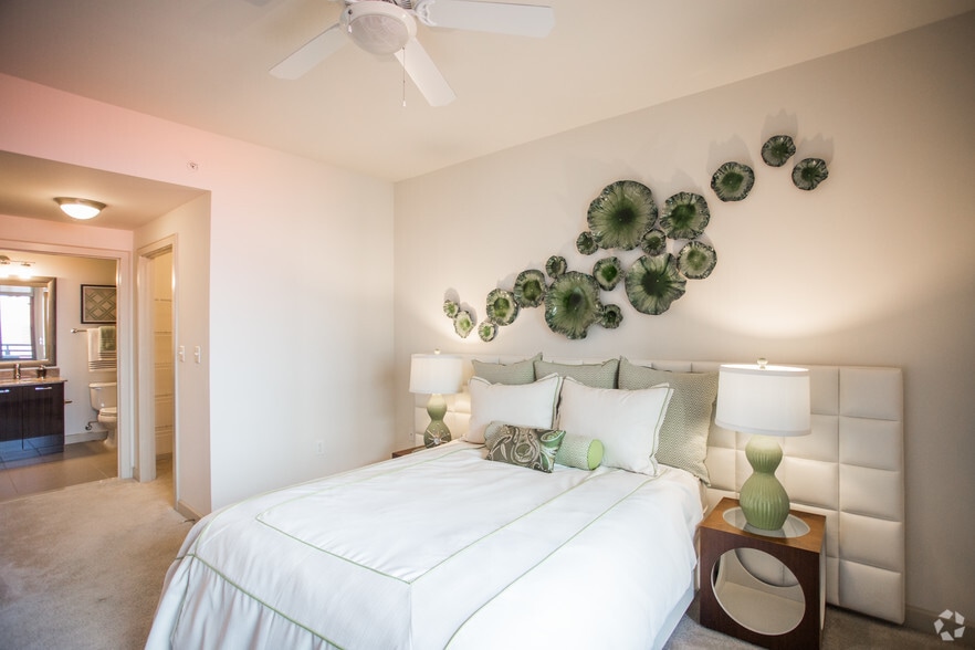 More Photos Of 8710 Cameron St, Silver Spring Apartments For Lease