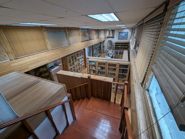 More Photos Of 1707 Fortview Rd, Austin Medical For Sale