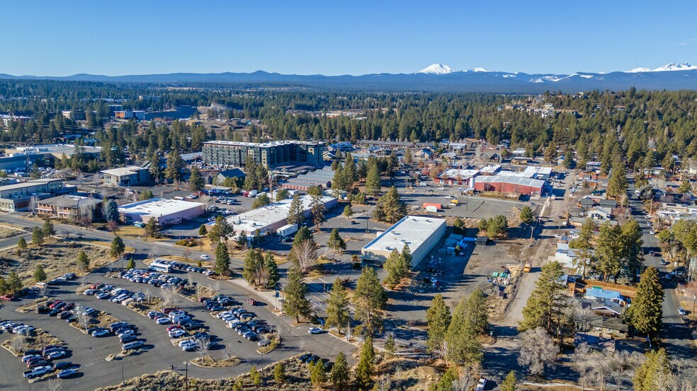 More Photos Of 85 SW Columbia St, Bend Land For Sale