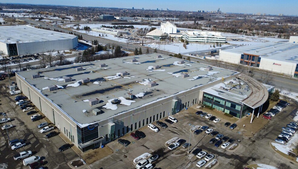 More Photos Of 2025 Meadowvale Blvd, Mississauga Warehouse For Lease