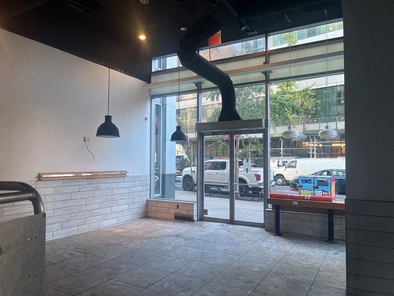 More Photos Of 74 Dekalb Avenue, Brooklyn Apartments For Lease