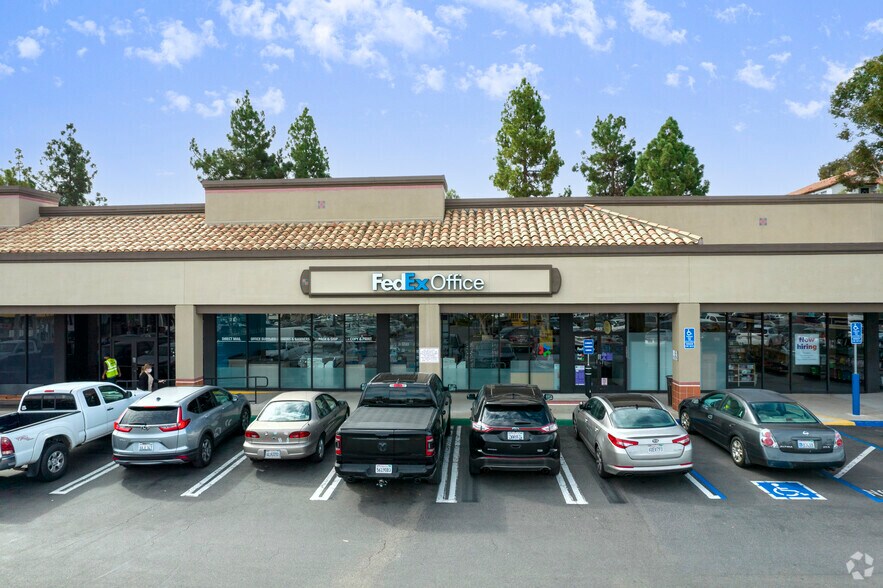 More Photos Of 1929 W San Marcos Blvd, San Marcos Unknown For Lease