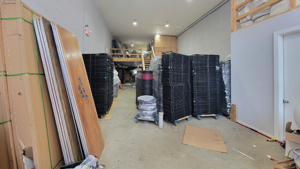 More Photos Of 16 Williams Ave, Brooklyn Service For Lease