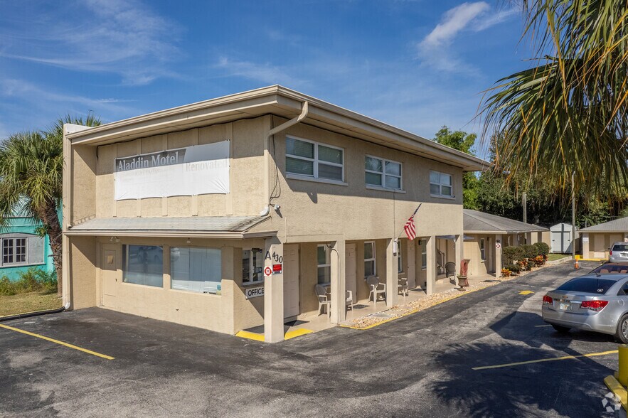 Primary Photo Of 430 W Merritt Island Cswy, Merritt Island Hotel For Sale