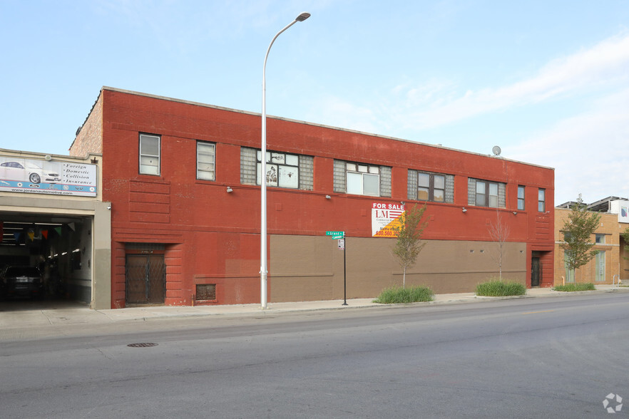 Primary Photo Of 3693-3705 W Grand Ave, Chicago Warehouse For Sale