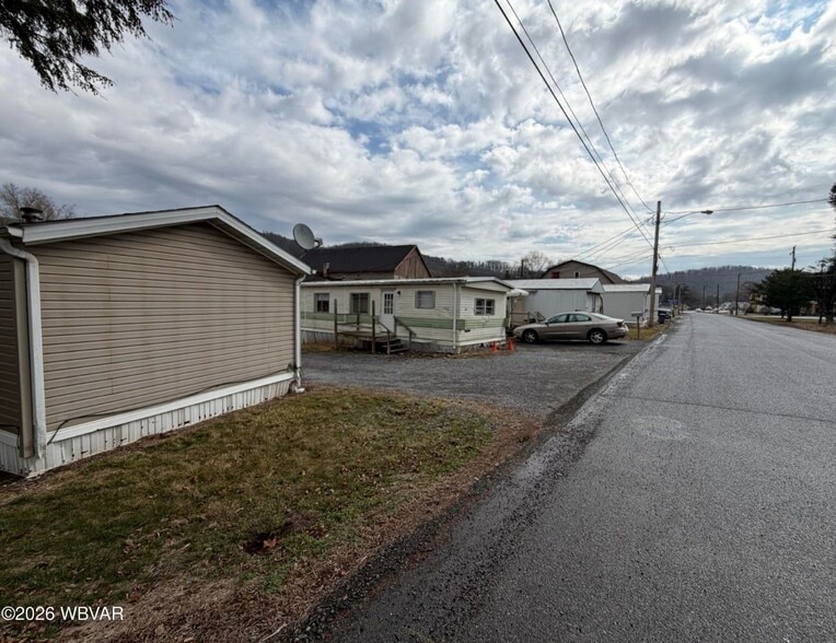 More Photos Of 2303-2305 Lycoming Creek Rd, Williamsport Freestanding For Sale