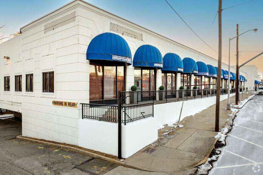 More Photos Of 200 Middle Neck Rd, Great Neck Unknown For Lease