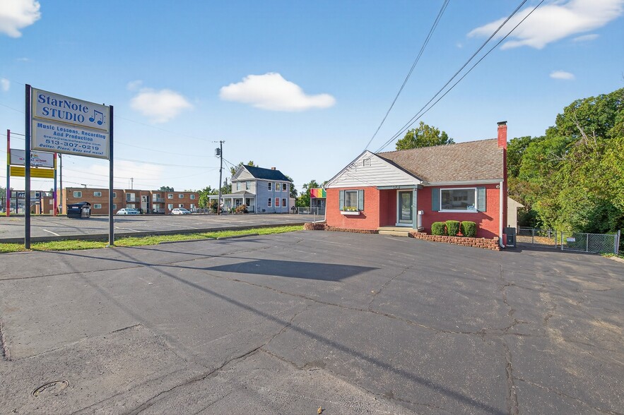 More Photos Of 5709 Cheviot Rd, White Oak Office For Sale