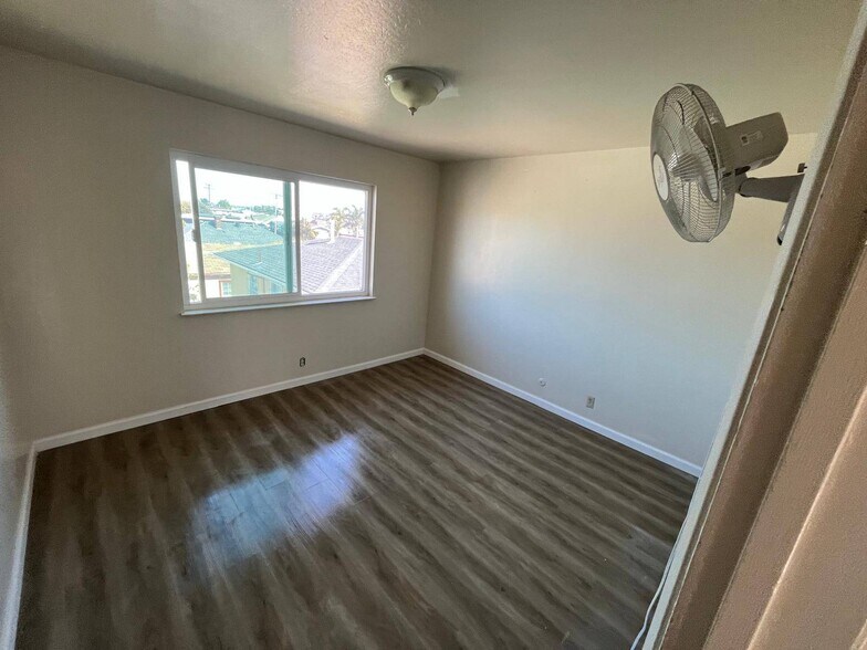 More Photos Of 529 21st St, Richmond Apartments For Sale