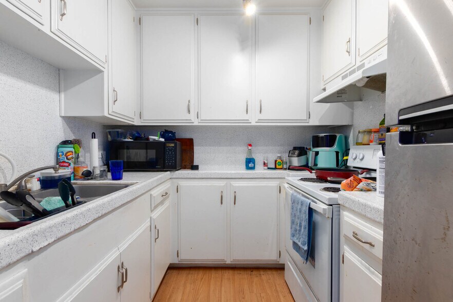 More Photos Of 4355 Iowa St, San Diego Apartments For Sale